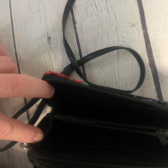 Vera Bradley Wallet on a String - Picture 2 of 3